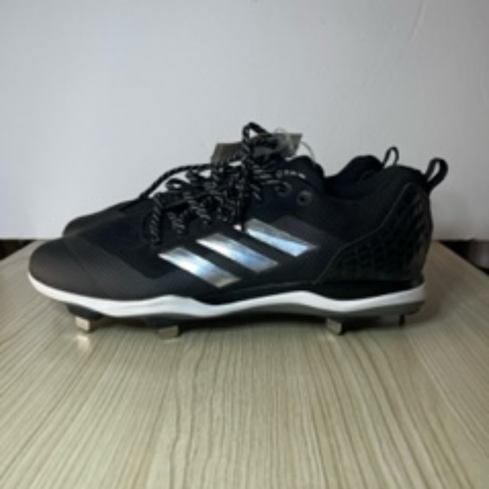 Mens Adidas baseball cleets